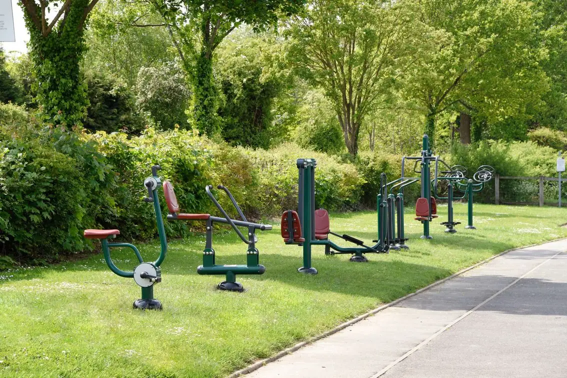 MCG Trainingsplatz im Communit – Kids Outdoor Gym Equipment Bewertung und Preis